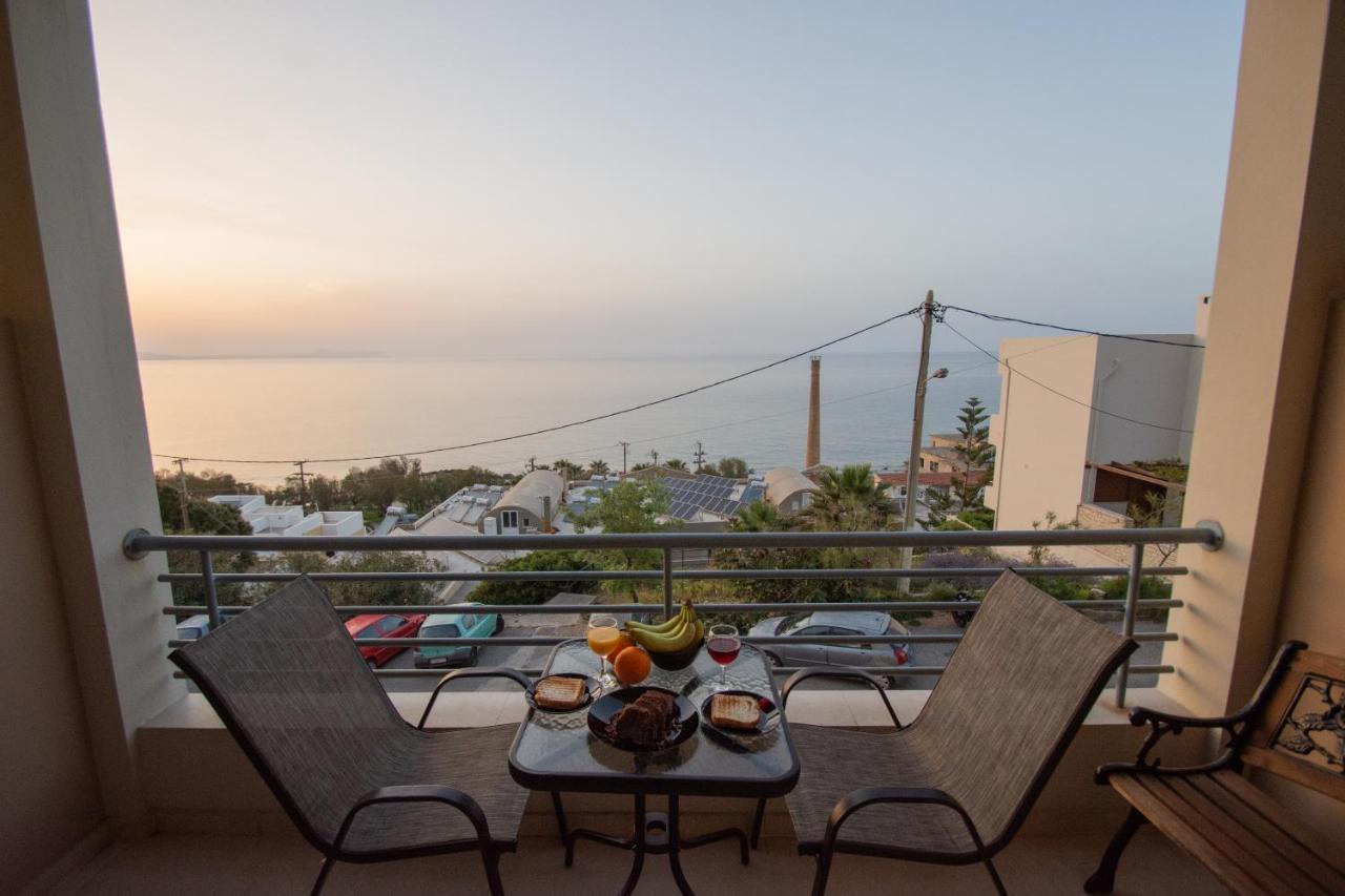 Pavlos Standard Studio With Sea View Réthimno Kültér fotó